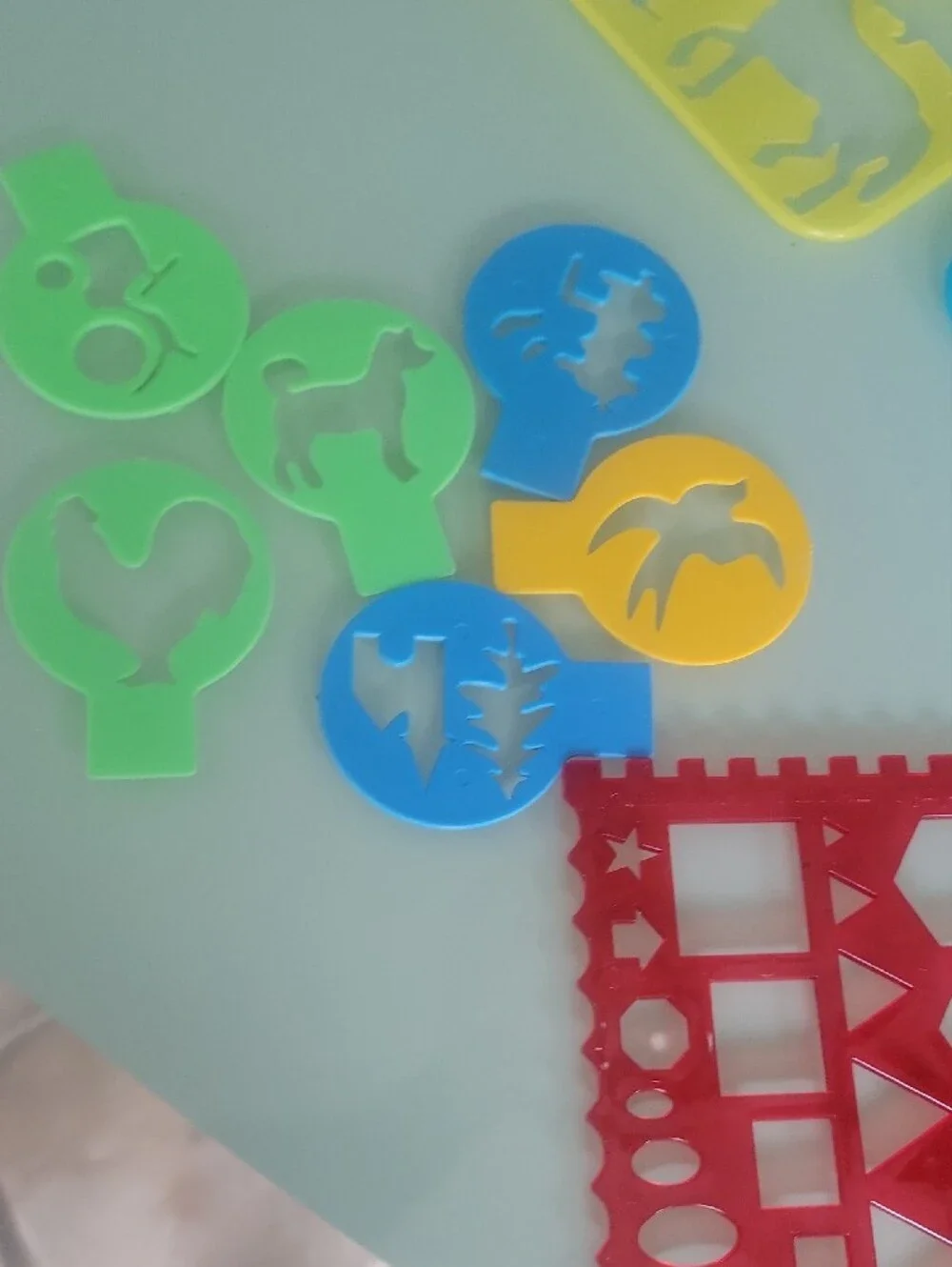vintage Tupperware Tuppertoys Stencil Art templates from the late 80s.